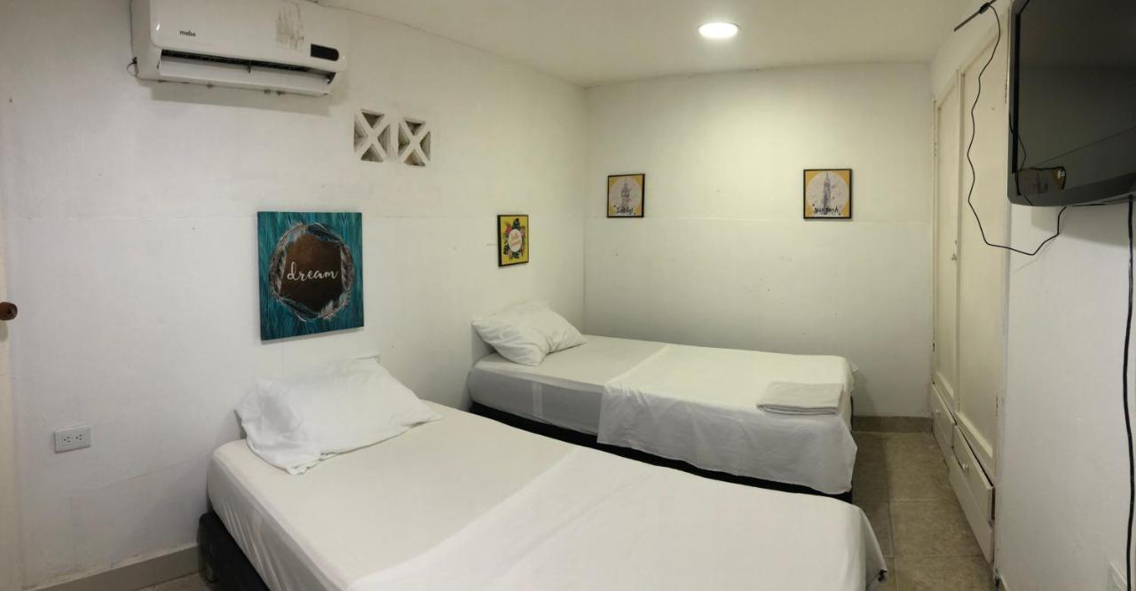 Martinica Hostel Cartagena Eksteriør bilde
