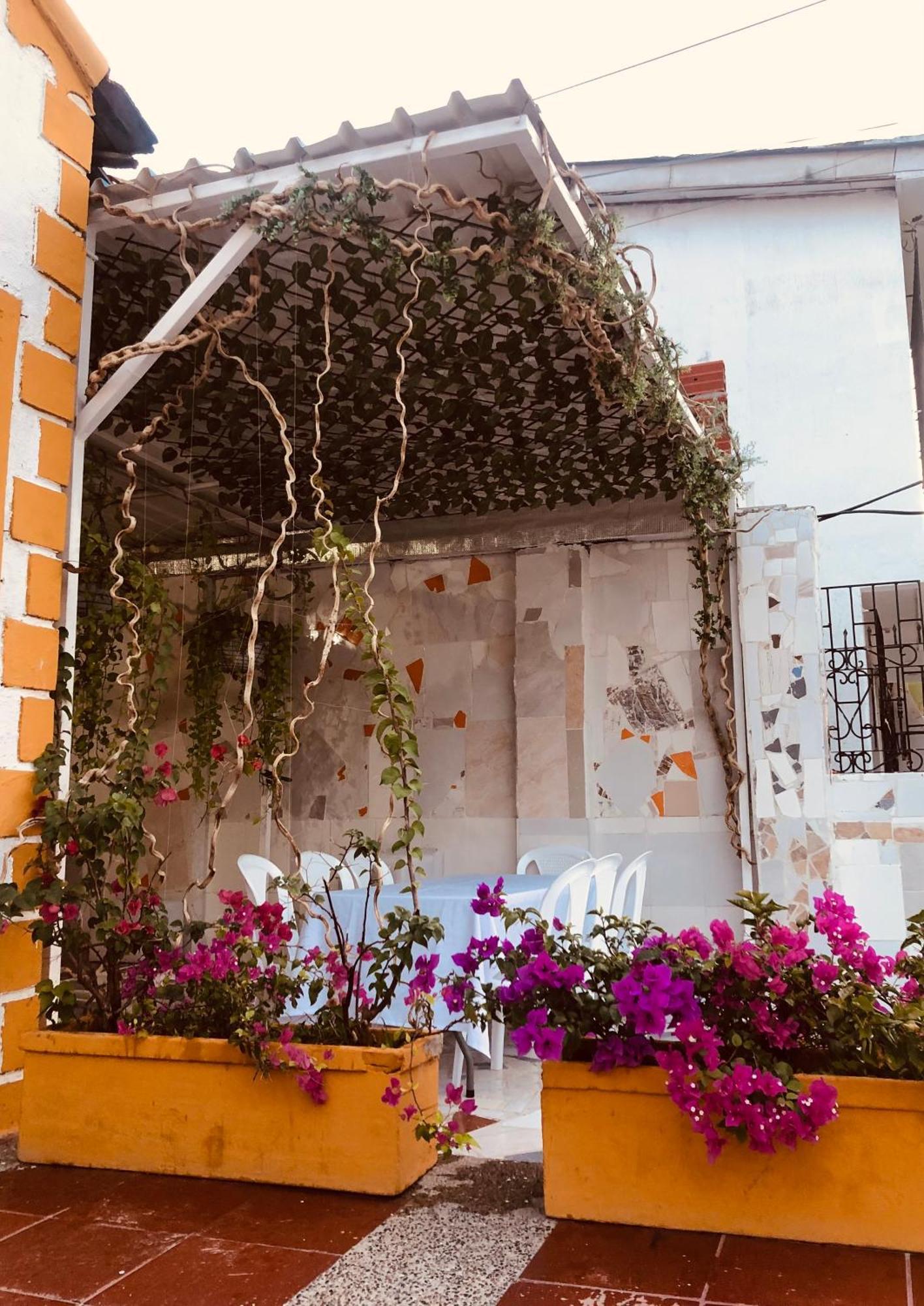 Martinica Hostel Cartagena Eksteriør bilde